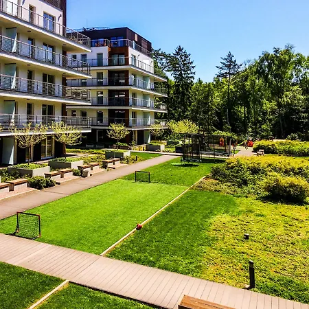 Golden Tulip شقة فندقية 4*