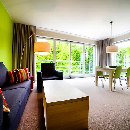 Golden Tulip شقة فندقية 4*