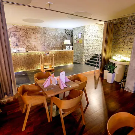 Golden Tulip شقة فندقية