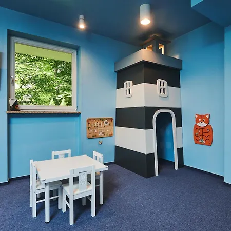 公寓式酒店 金郁金香扎科帕公寓酒店 米兹多洛杰