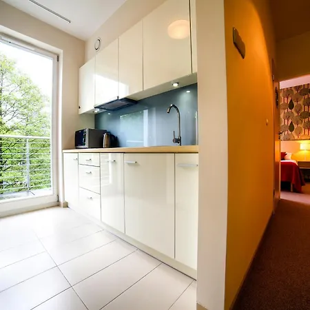 Golden Tulip 4*