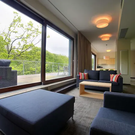 金郁金香扎科帕公寓酒店 米兹多洛杰