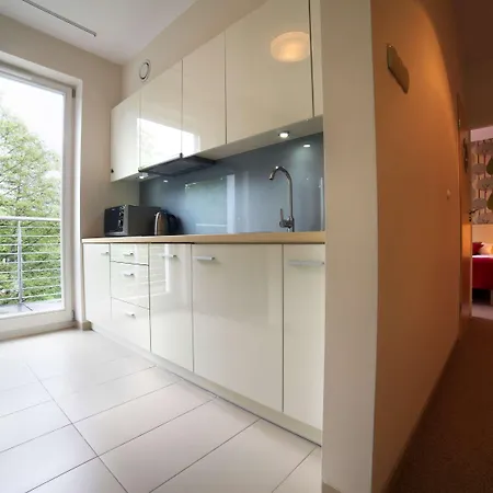 Golden Tulip شقة فندقية 4*